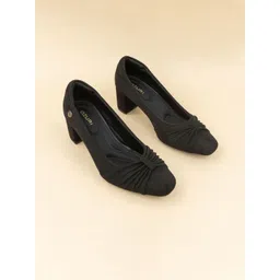 Ozuri Velvet Women Round Toe Block Heel Pumps image 1