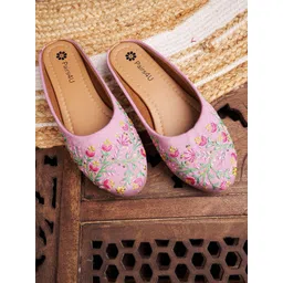 Pairs4U Women Embellished Round Toe Regular Mojaris Flats-picture-20