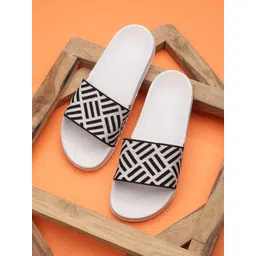 Pampy Angel Men White & Black Printed Rubber Sliders-picture-26