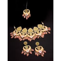 Panash Gold Plated Kundan Meenakari Choker Mang Tikka & Earrings Set-picture-22