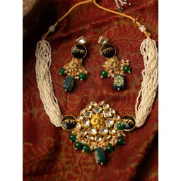 PANASH Gold-Plated Kundan Stone Studded & Beaded Jewellery Set-picture-26