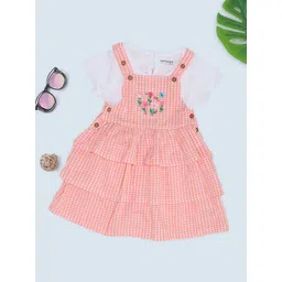 Pantaloons Baby Girls Check Tiered Dungarees With Floral Embroidery T-Shirt-picture-24