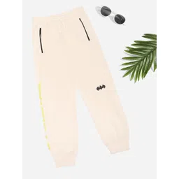 Pantaloons Junior Boys Cotton Cream Graphic Printed Track Pants-picture-14