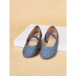 Pantaloons Junior Girls Lacer Cut Ballerinas-picture-28