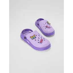 Pantaloons Junior Girls Self Design Clogs-picture-17