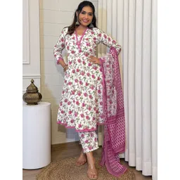 Pantos Women Floral Printed Regular Kurta with Trousers & With Dupatta-picture-33