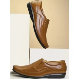 Paragon Men's Tan Casual Loafers-picture-31