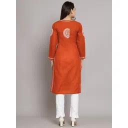 PARAMOUNT CHIKAN Chikankari Embroidered Cotton Kurta image 4
