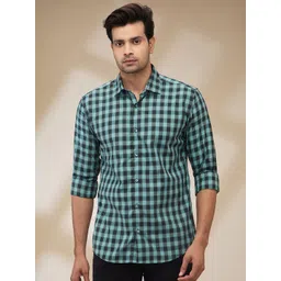 Park Avenue Men Spread Collar Gingham Checked Cotton Slim Fit Casual Shirt-picture-14