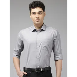 Park Avenue Slim Fit Self Striped Cutaway Collar Formal Shirt-picture-33