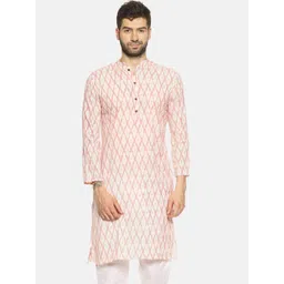 PAROKSH Men Cream-Coloured & Pink Ikat Printed Straight Kurta-picture-18