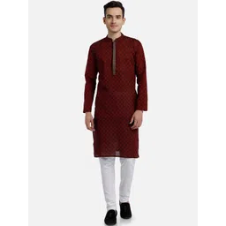 PAROKSH Men Maroon Woven Design Cotton Thread Work Handloom Kurta-picture-36