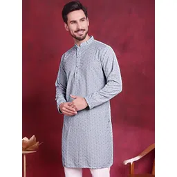 Parrth Enterprisess Men Embroidered Flared Sleeves Patchwork Handloom Pathani Kurta-picture-25
