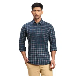 Parx Blue Cotton Slim Fit Checks Shirts-picture-29