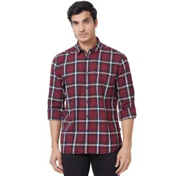 Parx Red Cotton Slim Fit Checks Shirt-picture-18