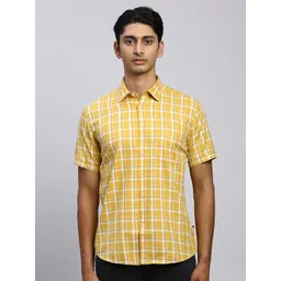 Parx Slim Fit Checked Spread Collar Casual Shirt-picture-21