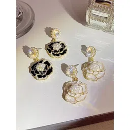 PASU FASHION Set of 2 Gold-Plated Artificial Stone Studded & Pearls Floral Drop Earrings-picture-11