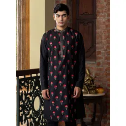 PATR Men Floral Embroidered Anarkali Kurta-image-34