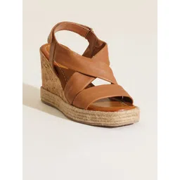 Peach Flores Printed Leather Flatform with Buckles-picture-25