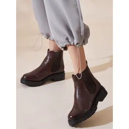 Peach Flores Women Nova Heeled Leather Mid-Top Chelsea Boots-picture-19