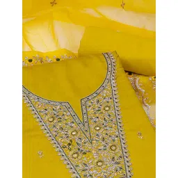 Peachmode Floral Embroidered Sequinned Unstitched Dress Material image 2