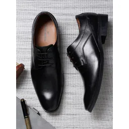 pelle albero Men Black Solid Leather Formal Derbys-picture-34