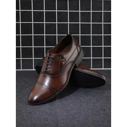 pelle albero Men Textured Formal Oxfords-picture-37