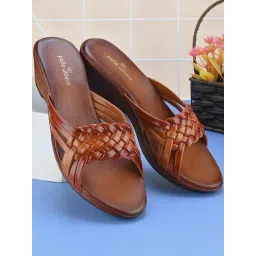 Pelle Albero Women's Tan Casual Wedges-picture-34