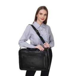 PELLE LUXUR Black Large Messenger Bag-picture-15