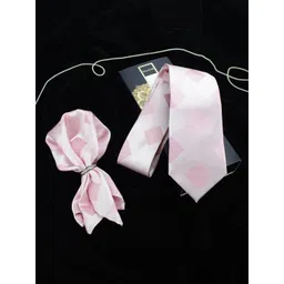 PELUCHE Men Checked Accessory Gift Set-picture-40