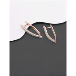 Peora Rose Gold Plated Diamond Cut Clutch Back Stylish Earrings-picture-32