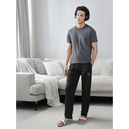 Pepe Jeans Men Black Solid Regular Fit Athleisure Cotton Lounge Pants-picture-16