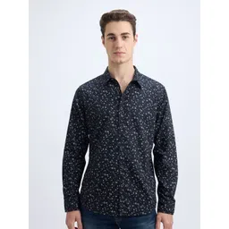 Pepe Jeans Men Slim Fit Spread Collar Abstract Printed Cotton Casual Shirt-image-29
