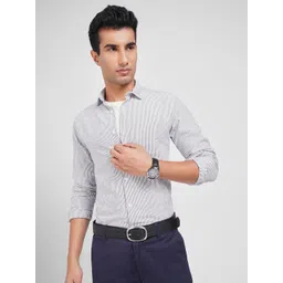 Peregrine by Pantaloons Men Slim Fit Vertical Striped Pure Cotton Casual Shirt-picture-34