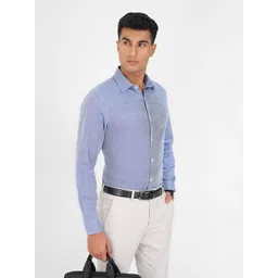 Peregrine by Pantaloons Men Textured Spread Collar Formal Shirt-picture-29