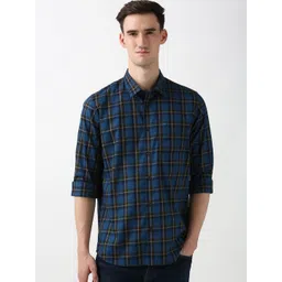 Peter England Casuals Men Spread Collar Checked Cotton Slim Fit Casual Shirt-picture-35