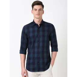 Peter England Casuals Men Spread Collar Checked Cotton Slim Fit Casual Shirt-picture-17