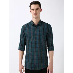 Peter England Casuals Men Spread Collar Checked Cotton Slim Fit Casual Shirt-picture-41