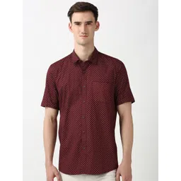 Peter England Casuals Men Spread Collar Geometric Printed Cotton Slim Fit Casual Shirt-picture-28