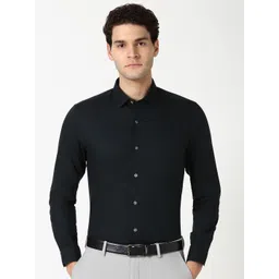 Peter England Elite Men Slim Fit Spread Collar Solid Cotton Formal Shirt-picture-21