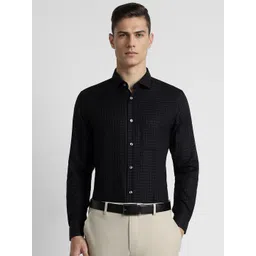 Peter England Elite Slim Fit Spread Collar Checked Cotton Formal Shirt-picture-28