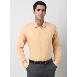 Peter England Men Slim Fit Solid Spread Collar Formal Shirt-picture-28