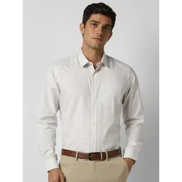 Peter England Men Slim Fit Spread Collar Windowpane Checked Cotton Formal Shirt-picture-29