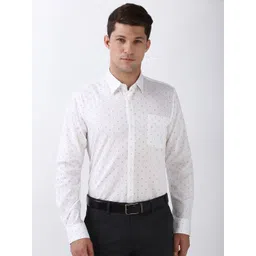 Peter England Men Spread Collar Geometric Printed Cotton Formal Shirt-picture-35