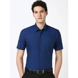 Peter England Men Spread Collar Solid Cotton Slim Fit Formal Shirt-picture-37