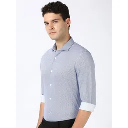 Peter England Men Super Spread Collar Geometric Printed Cotton Slim Fit Formal Shirt image 3