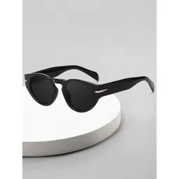 Peter Jones Eyewear Unisex Oversized Sunglass With UV Protected Lens-picture-11