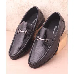 Pine Kids Slip On Party Wear Shoes with Applique - Black-image-12