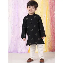 Polka Tots Boys Origami Bird Embroidered Thread Work Pure Cotton Kurta With Pyjama-image-23