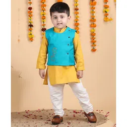 Polka Tots Cotton Full Sleeves Solid Kurta Pyjama With Giraffe   Embroidered Jacket - Yellow-picture-21